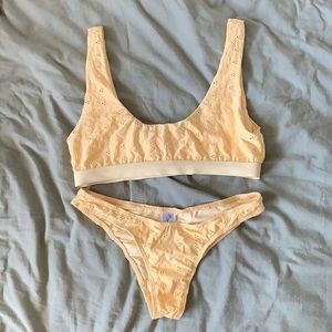 Dippin’ Daisies bikini set